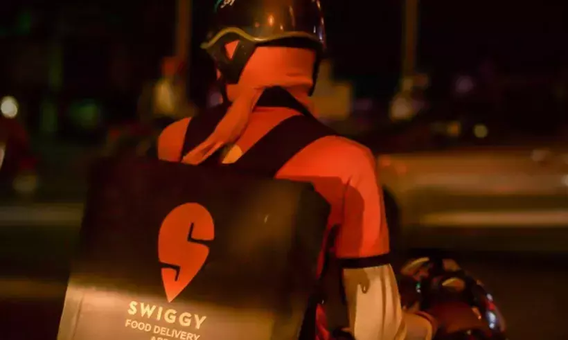 swiggy delivery boy