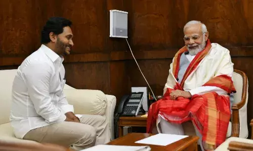 Jagan asks PM to clear pending dues to Andhra Pradesh