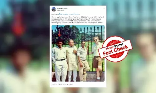 Fact Check: Viral photo of Modi does not feature conman Kiran Patel