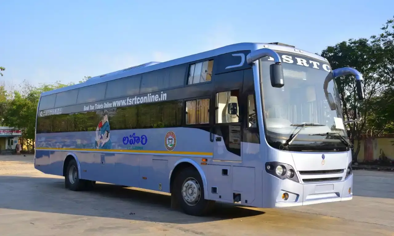 TSRTC buses