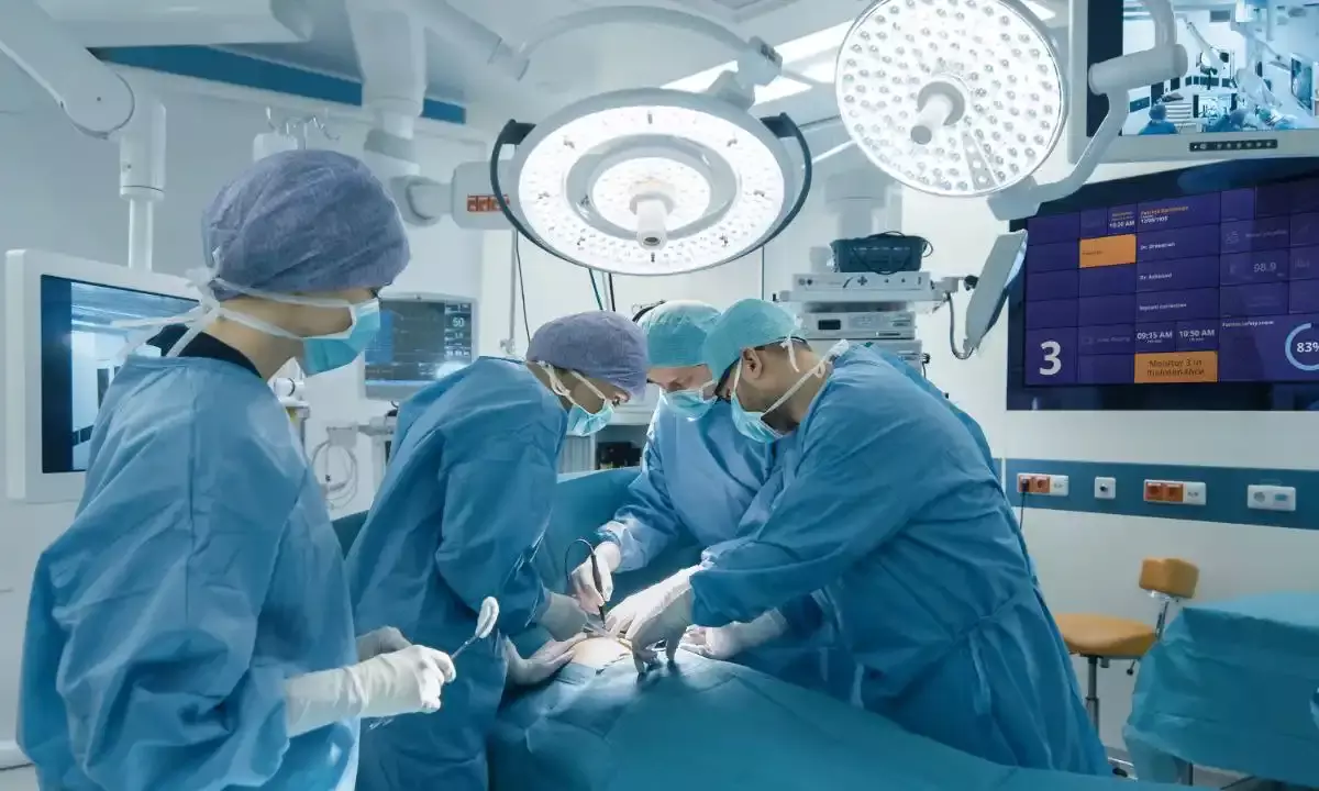 Nellore hospital removes 6 kg ovarian tumour from 42 year-old woman