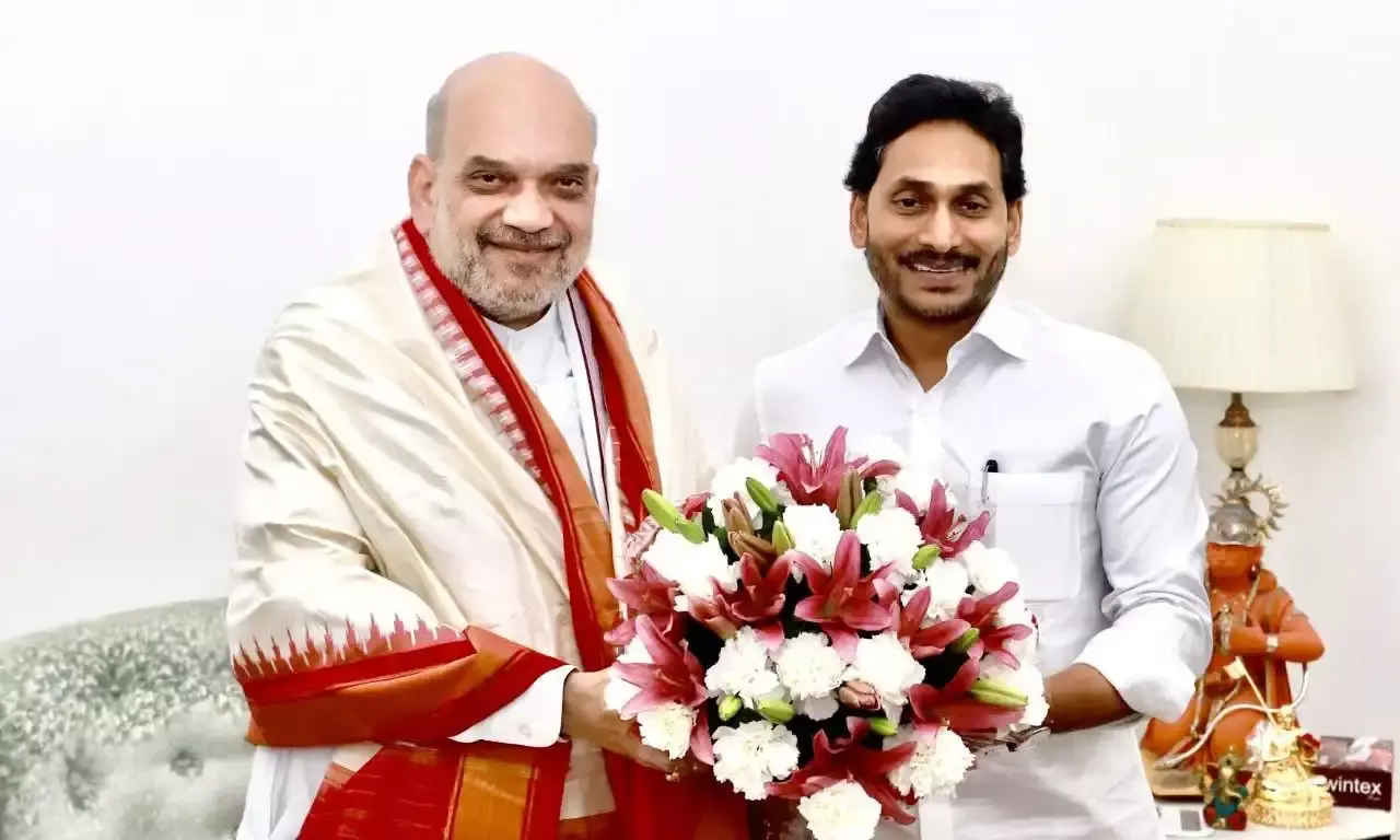 Jagan Mohan Reddy meets Amit Shah in Delhi