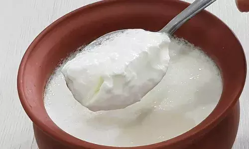 Dahi, Curd leads to political row