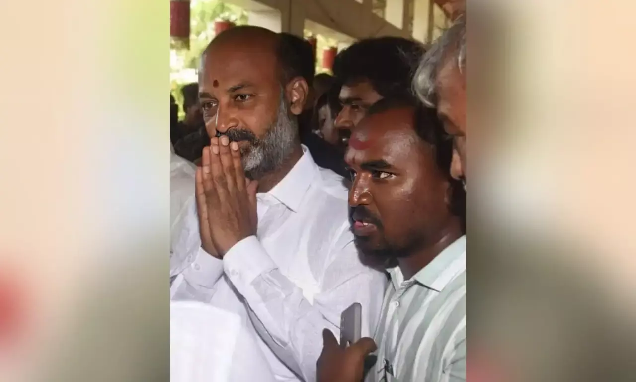 Bandi Sanjay and ex-journo Prashanths Whatsapp chats reveal conspiracy- Warangal Commissioner A.V Ranganath