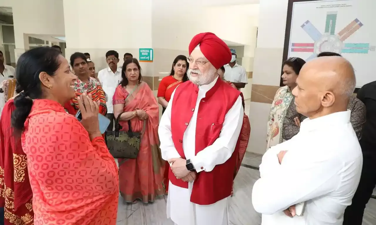 Union minister Hardeep Singh in TTD hospital, Tirupati