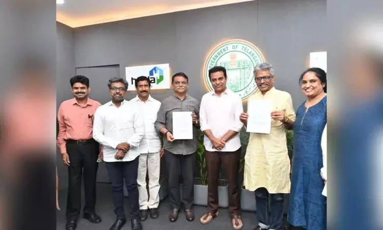 Anant Maringanti, Minister of Municipal Administration and Urban Development K T Rama Rao, Spl CS MAUD Arvind Kumar, Commissioner GHMC Lokesh