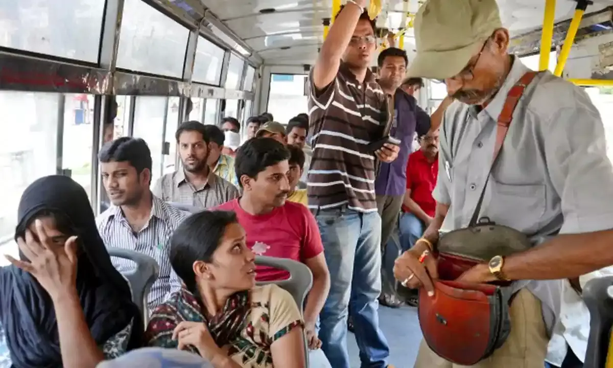Better service, polite conduct: TSRTC launches statewide programme to train conductors