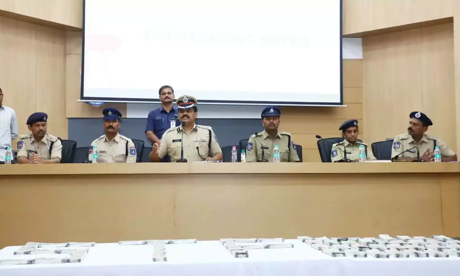 Real-life Farzi: Counterfeit currency worth Rs 30 lakhs seized, 13 held in Hyderabad