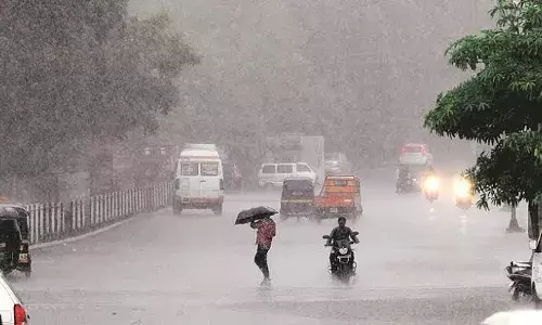 Heavy rains likely to hit Andhra districts till 5 May