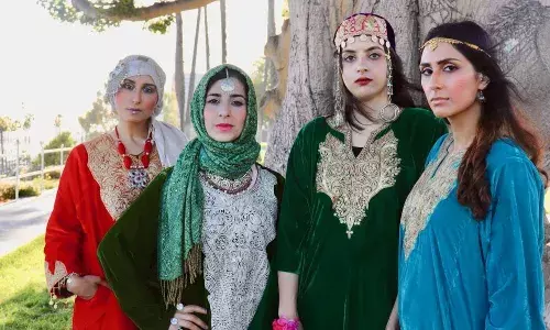 Welcome to Kashmir shows Kashmir and Kashmiris in a positive light says filmmaker Tariq Bhat