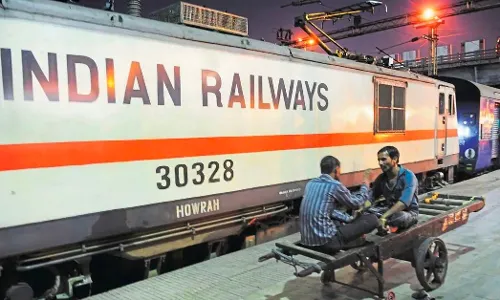 2.70 crore passengers denied train travel in FY 2022-23 due to being waitlisted: RTI