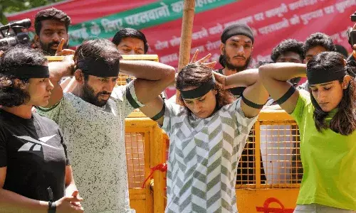 Wrestlers to take their agitation global