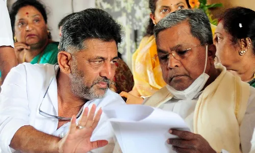 Kaun Banega Mukhya Mantri: Congress struggles to choose between Shivakumar, Siddaramiah