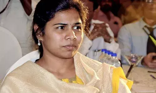 Bhuma Akhila Pirya arrested by Nandyal police