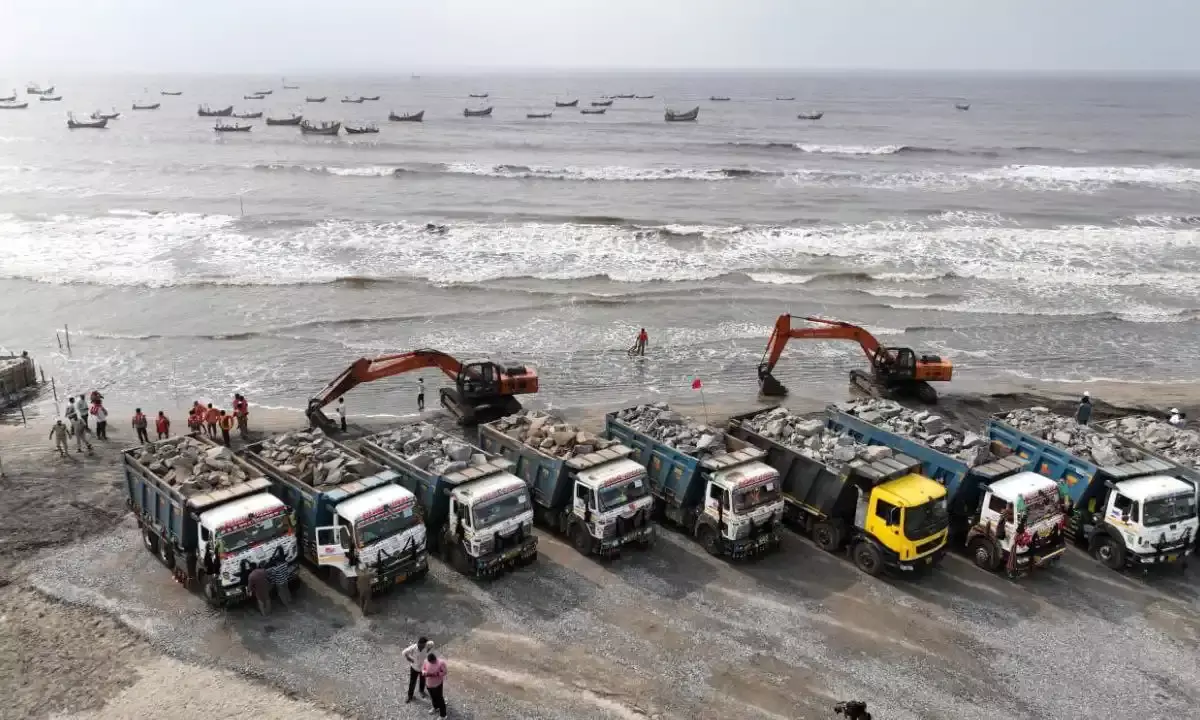 Jagan formally launches work on Machilipatnam port