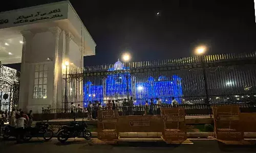 An Evening at Tank Bund:  Forget your miseries, enliven your soul at Hussain Sagar