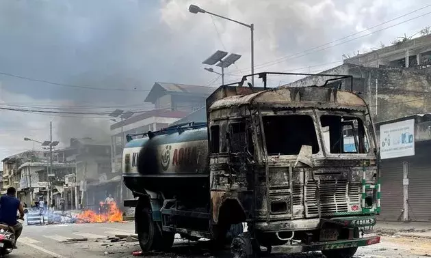 Manipur clashes kill 40 militants so far, Sunday clashes injure 12.