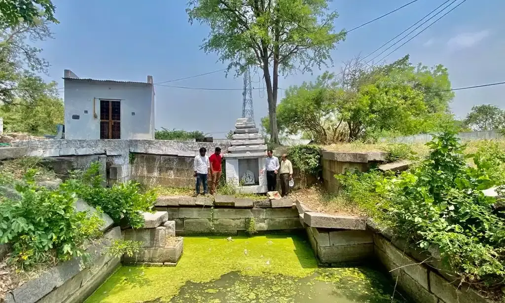 13th-century Kakatiya temple tank cries for attention