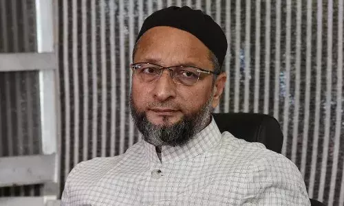 AIMIM not to support Kejriwal in fight against central ordinance on services in Delhi, says Owaisi