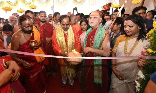 Stipends to grants: KCR opens governmentās purse strings to woo Brahmins