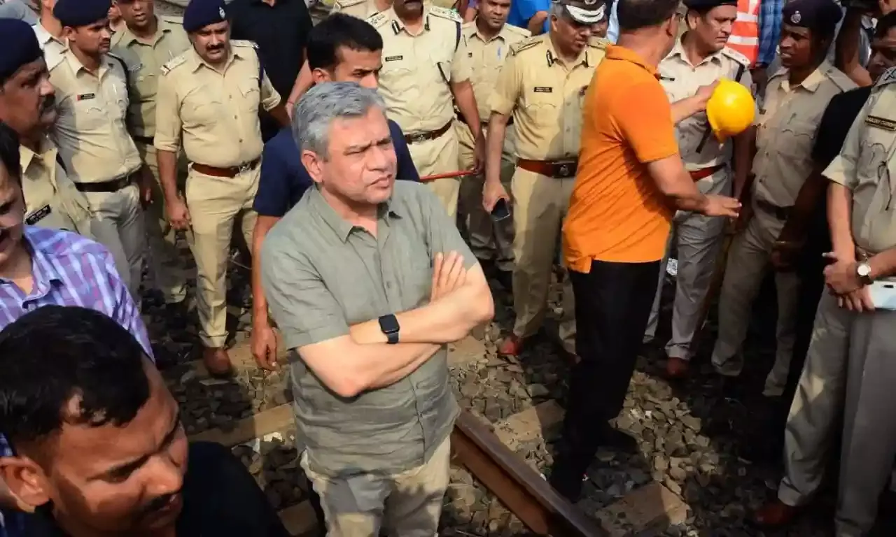 Odisha train crash: Railway minister Ashwini Vaishnaw recommends CBI probe