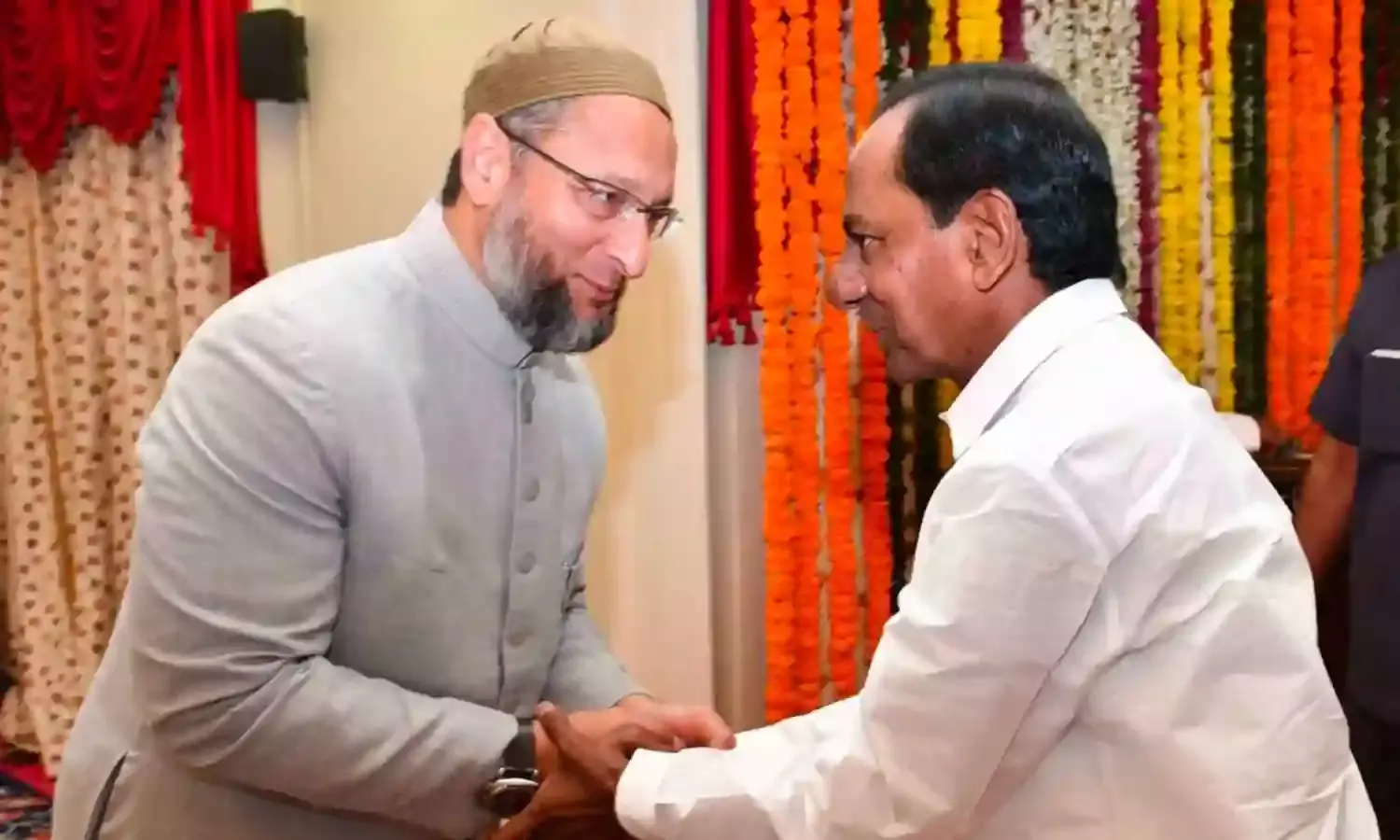 Where have Rs 4000 Cr of minority welfare funds gone? Owaisi asks KCR government