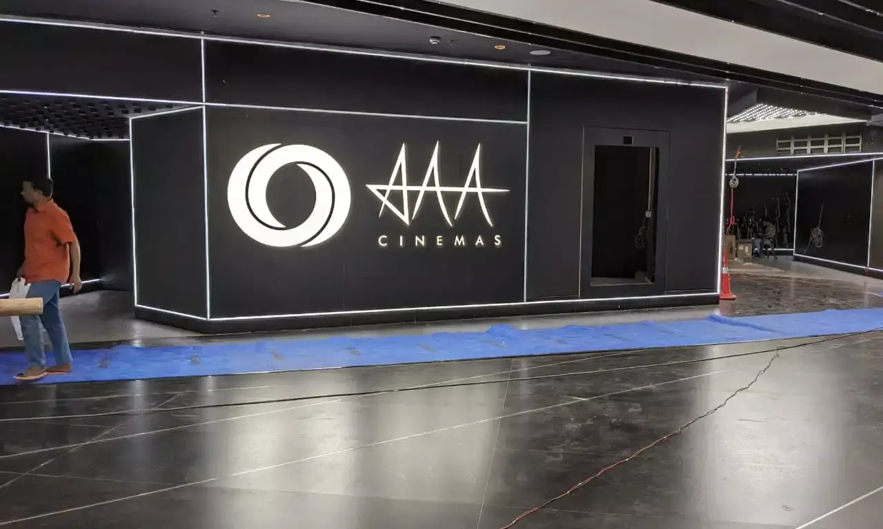 Now Showing: Pushpa actor launches `Asian Allu Arjun  Cinemas   in Hyderabad