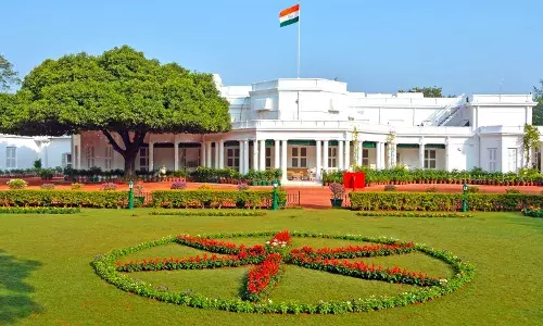 Hyderabadās Rashtrapati Nilayam  becomes perfect getaway for public