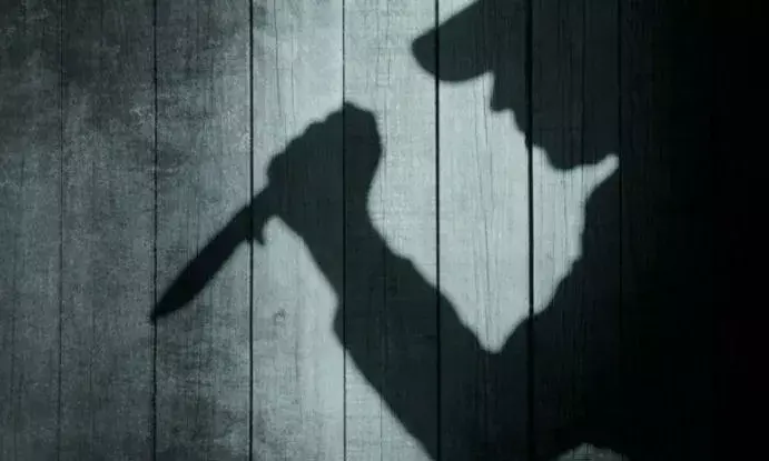 Man kills woman, chops her stomach before dumping body in Visakhapatnam.