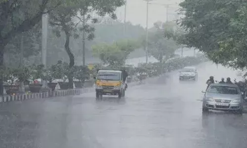 Rimjhim Gire Sawanā¦:  Enjoy rains as SWM hits Telangana.