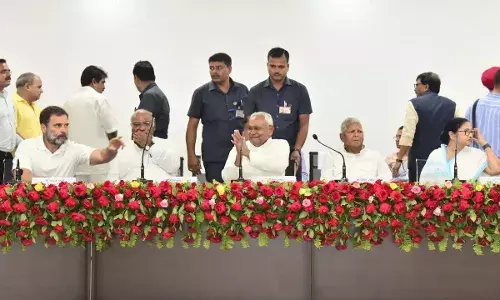 Patna: 17 Opposition parties meet, AAP angry on Congress silence on ordinance