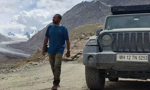 Pune’s Tehzoon Karmalawala embraces nature in 18 months solo trip across India.