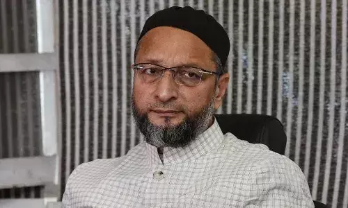 Train passengers killed by RPF constable: Owaisi terms it terror attack targeted at Muslims
