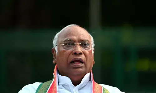 Telangana yearning for change, looking towards Congress: Kharge