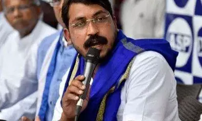 Bhim Army chief Chandra Shekhar Aazad shot at UPs Saharanpur, injured.