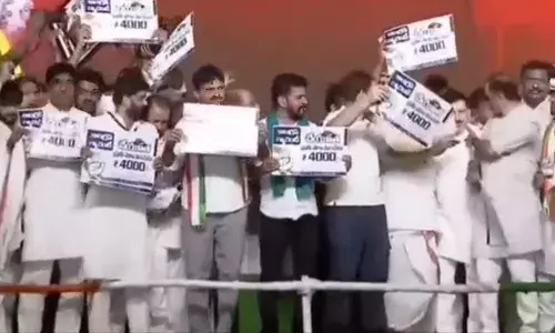 During Congress Khamam meeting, Congress leader Komattireddy Venkat Reddy was seen pushing Bhatti Vikramarka on the stage.