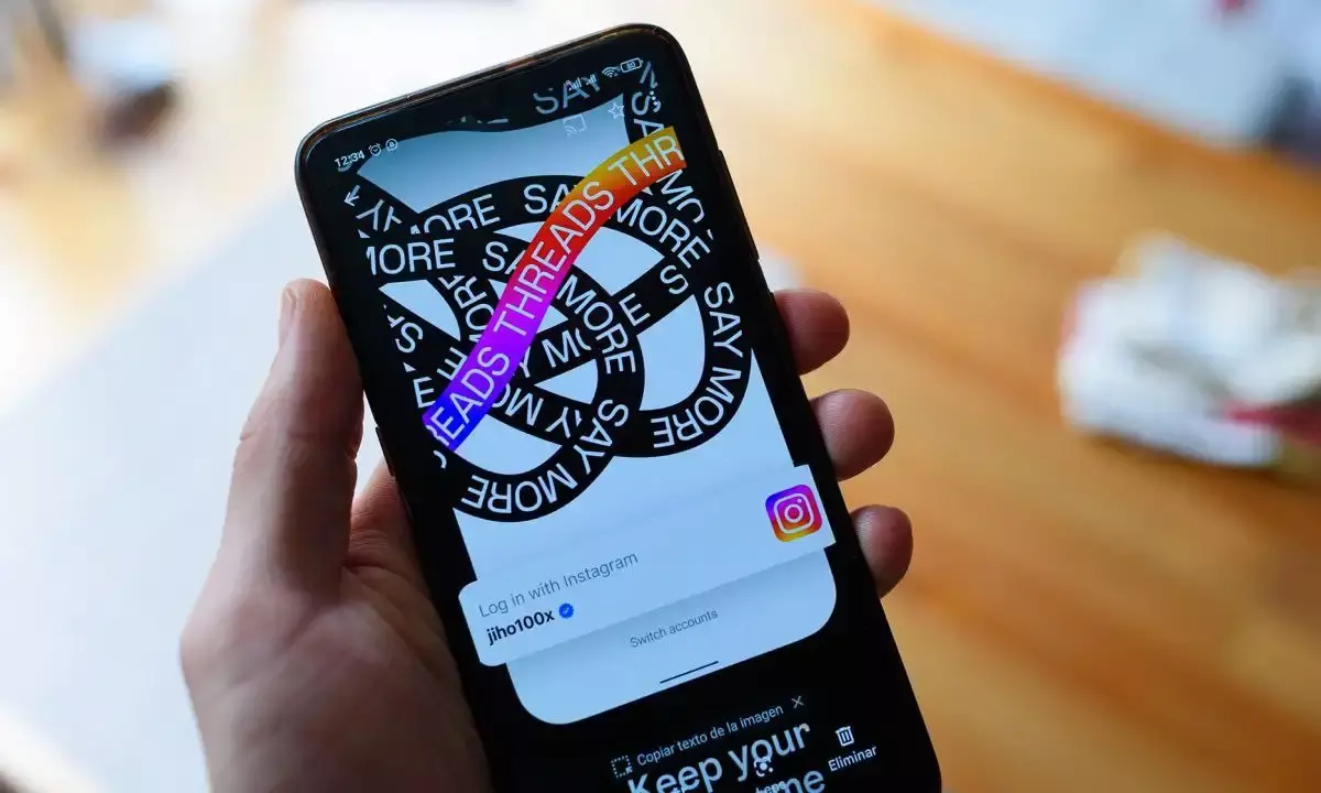 Meta takes aim at Twitter with the launch of rival app Threads.