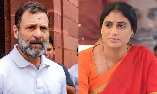 Rahulās tweet on YSR anniversary hints at Sharmilaās merger with Congress.