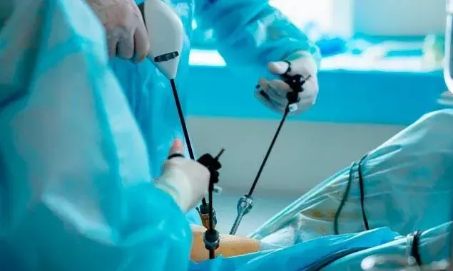 Kurnool KIMS docs extract kidney from donor without cutting ribs, muscles