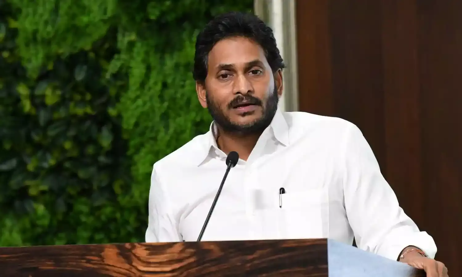 Time is right to incorporate AI into Andhra’s education, says Jagan