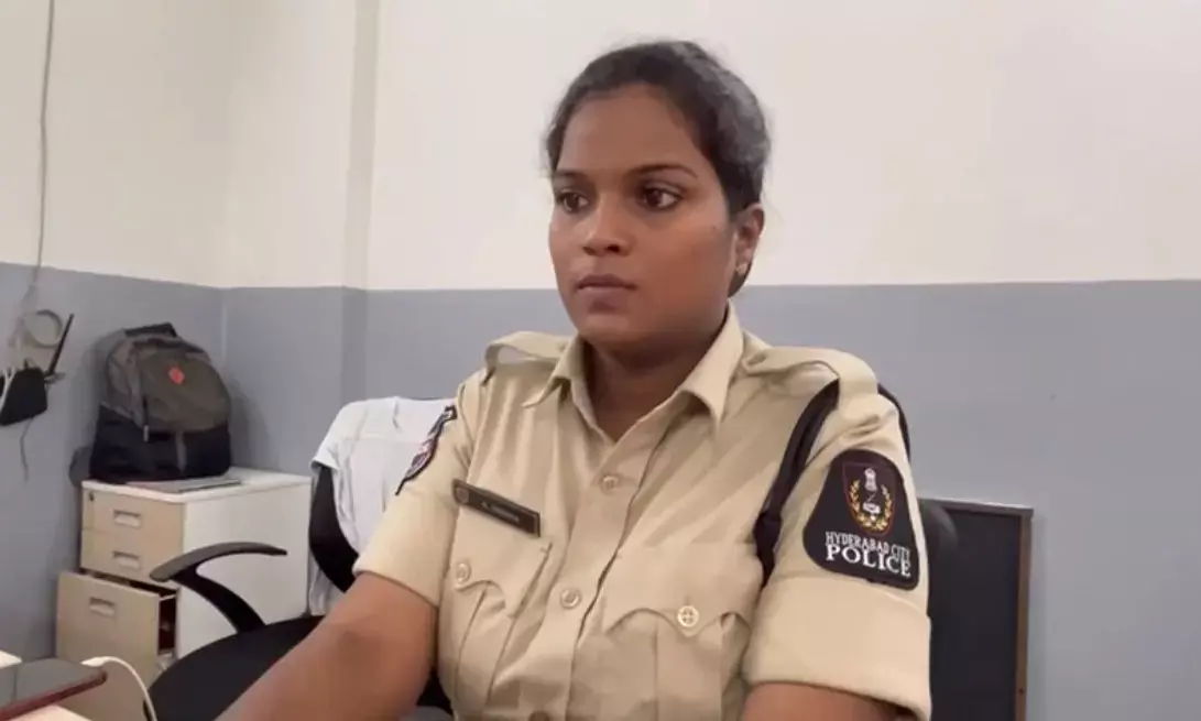 Man welcomes wife’s promotion as head constable with teen maar, heartwarming video goes viral