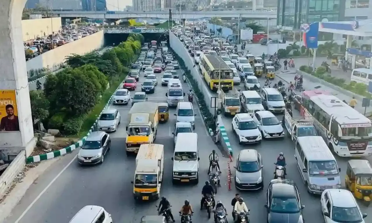 Jo Dar Gaya Samjo Thair Gaya:  Life in Hyderabad traffic