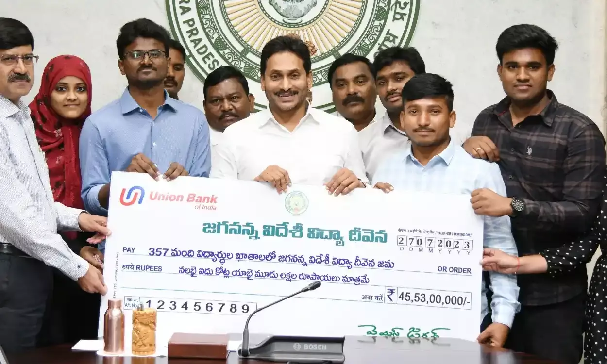 AP CM disburses Rs 46 Cr under Videsi Vidyadevena scheme