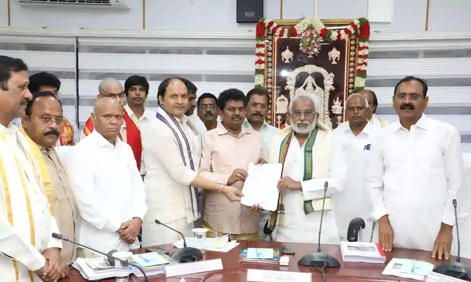 TN donors seek TTD temples expansion in Chennai, donate Rs 5 crore