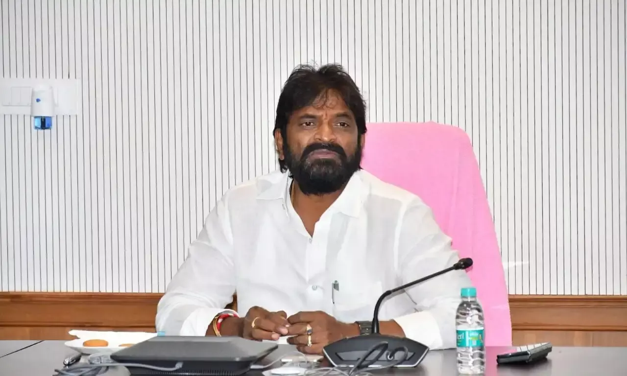 HC seeks Telangana govts report on MLA Srinivas Goud case