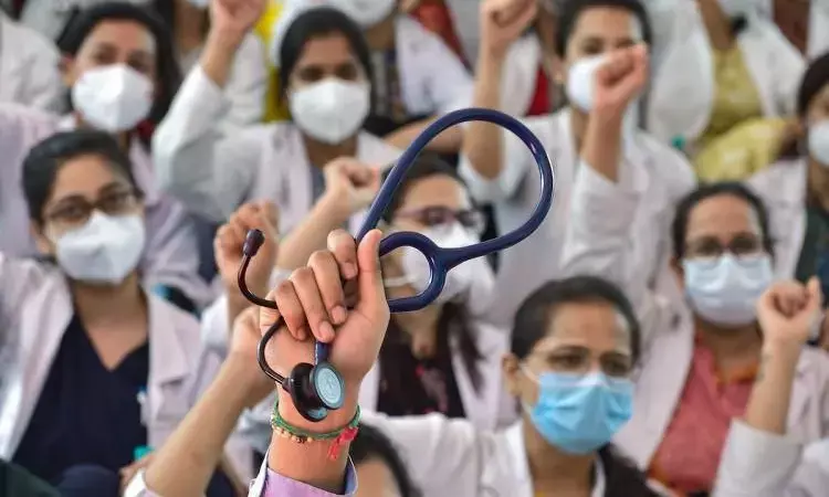 Doctors demand 85% reservation for Telangana students in PG management quota