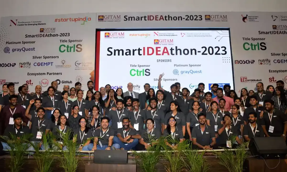 SmartIDEAthon: Hyderabad’s Next-Gen tech innovators tackle menstrual hygiene, indoor pollution