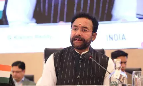 Kishan alleges Congress-BRS pact, tests Kharge with 8 questions