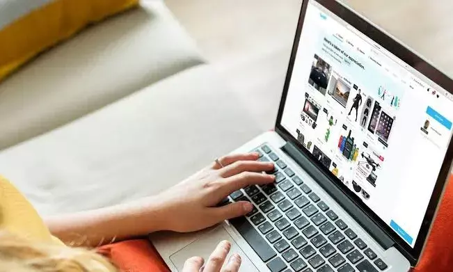 How fake fashion websites are cheating consumers