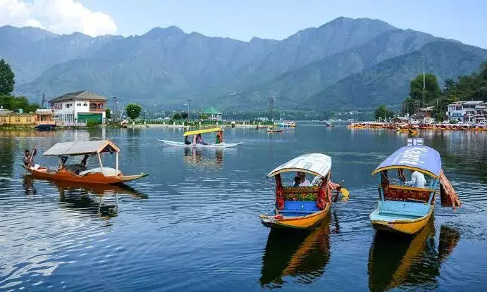 Kashmirs post-pandemic popularity as a travel destination on the surge